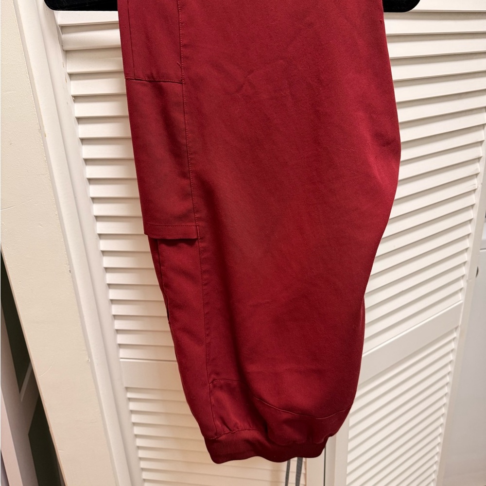 Fabletics Burgundy scrub pants joggers
